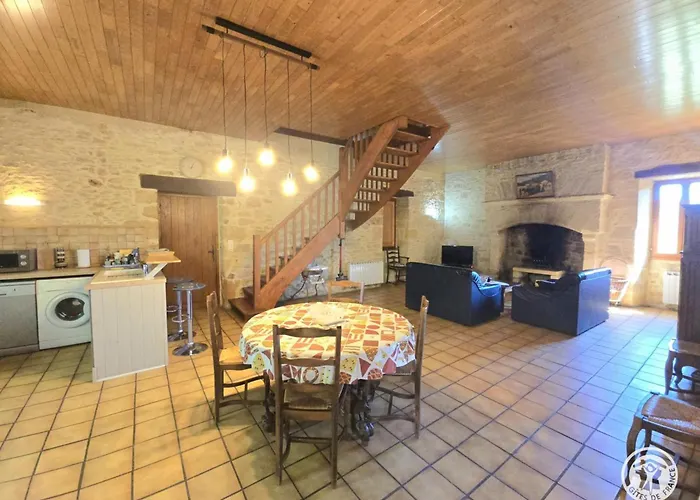 Maison Independante Pres De Sarlat, Cheminee, Animaux Acceptes - Fr-1-616-130 Feriehus